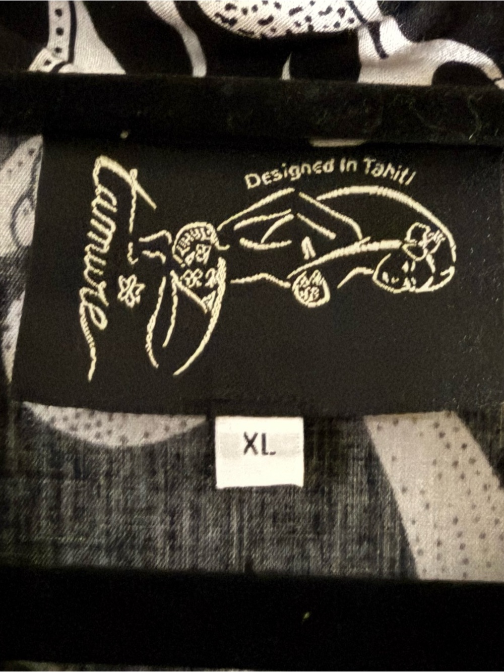 Vintage Tamure Men's XL Black/White Graphic Print Short Sleeve Button-Up Shirt - Picture 3 of 3